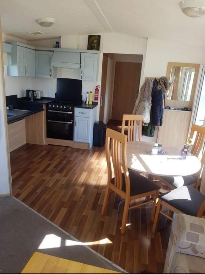 Private Caravan Situated At Parkdean Holiday Resort St Margaret'S At Cliffe Number 18 Exteriér fotografie